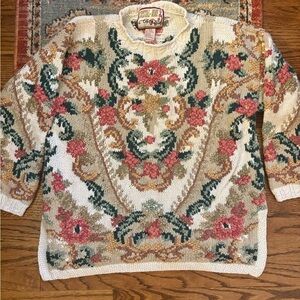 Vintage women’s cottage core 80/90s chunky Floral Knit Sweater size medium
